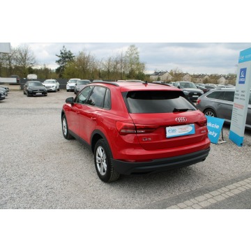 Audi Q3  SUV 2021,  2.0 diesel, automat - Na sprzedaż za 72 900 zł - Warszawa - zdjęcie 8