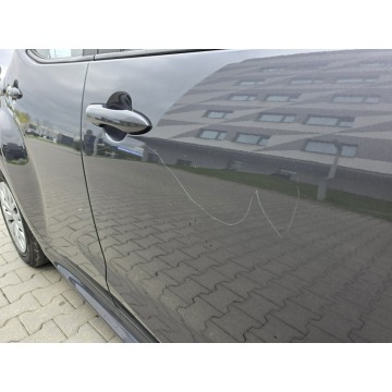 Toyota Yaris  Hatchback 2023,  1.5 benzyna - Na sprzedaż za 51 999 zł - Balice - zdjęcie 12