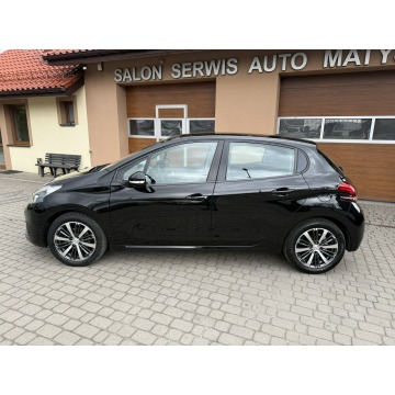 Peugeot 208  Hatchback 2017,  1.2 benzyna - Na sprzedaż za 29 900 zł - Orzech - zdjęcie 11