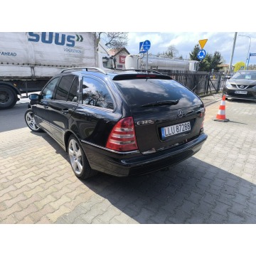 Mercedes - Benz C-klasa 2005,  3.0 diesel, automat - Na sprzedaż za 11 900 zł - Łuków - zdjęcie 7