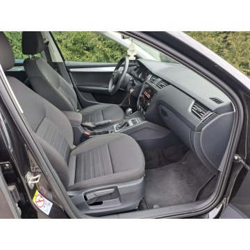 Skoda Octavia 2020,  2.0 diesel, automat - Na sprzedaż za 59 000 zł - Ostrów Wielkopolski - zdjęcie 10