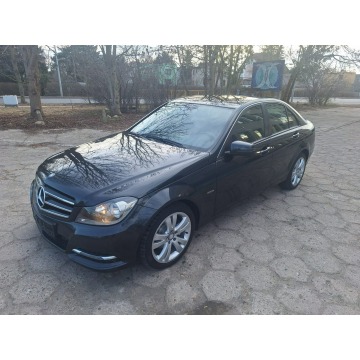 Mercedes - Benz C-klasa  Sedan/Limuzyna 2015,  1.8 benzyna, automat - Na sprzedaż za 29 900 zł - Stargard - zdjęcie 10