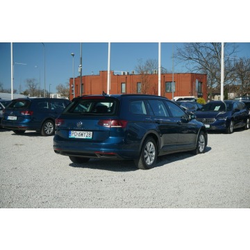 Volkswagen Passat 2022,  2.0 diesel - Na sprzedaż za 73 500 zł - Poznań - zdjęcie 6