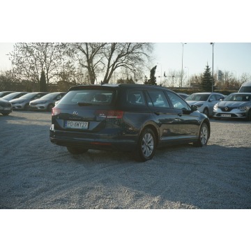 Volkswagen Passat 2022,  2.0 diesel - Na sprzedaż za 79 800 zł - Poznań - zdjęcie 6