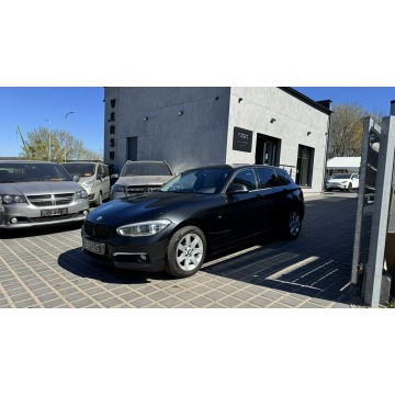 BMW Seria 1  Hatchback 2015,  1.5 benzyna, automat - Na sprzedaż za 49 000 zł - Gdynia - zdjęcie 1