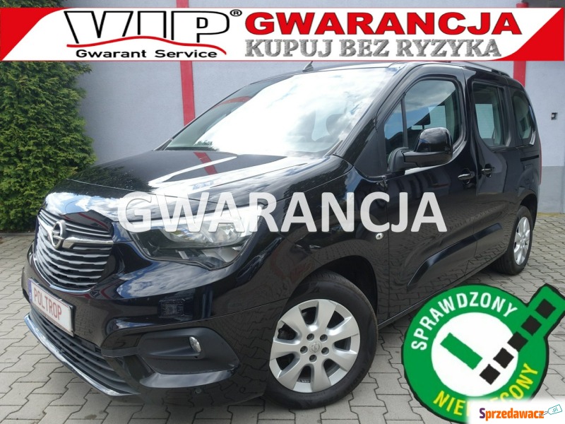 Opel Combo 2018,  1.5 diesel - Na sprzedaż za 39 900 zł - Częstochowa