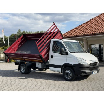 Iveco Daily 2013,  3.0 diesel - Na sprzedaż za 116 850 zł - Widełki - zdjęcie 4