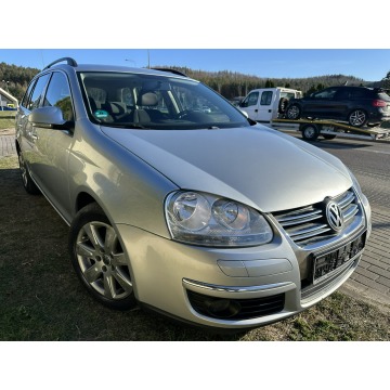 Volkswagen Golf  Kombi 2009,  1.9 diesel - Na sprzedaż za 10 900 zł - Wejherowo - zdjęcie 2