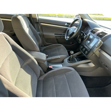 Volkswagen Golf  Kombi 2009,  1.9 diesel - Na sprzedaż za 10 900 zł - Wejherowo - zdjęcie 8