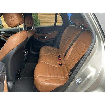 Mercedes - Benz GLC-klasa  SUV 2019,  2.1 diesel, automat - Na sprzedaż za 114 800 zł - Tarnów - zdjęcie 8