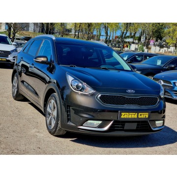 Kia Niro  Hatchback 2018,  1.6 hybryda, automat - Na sprzedaż za 42 900 zł - Szczecin - zdjęcie 3