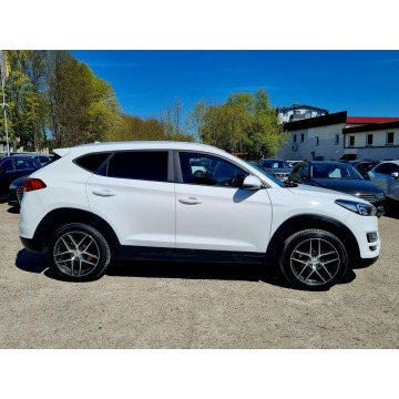 Hyundai Tucson  SUV 2019,  1.6 diesel - Na sprzedaż za 54 900 zł - Szczecin - zdjęcie 4