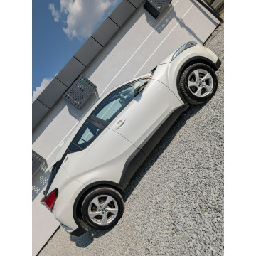 Toyota C-HR  SUV 2016,  1.2 benzyna - Na sprzedaż za 46 075 zł - Miękinia - zdjęcie 7