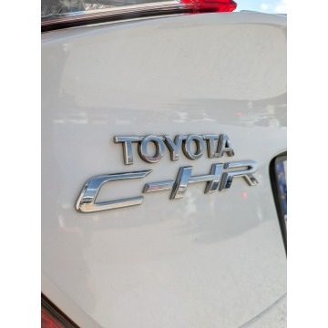 Toyota C-HR  SUV 2016,  1.2 benzyna - Na sprzedaż za 46 075 zł - Miękinia - zdjęcie 12