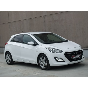 Hyundai i30  Hatchback 2016,  1.4 benzyna - Na sprzedaż za 34 500 zł - Lublin - zdjęcie 2