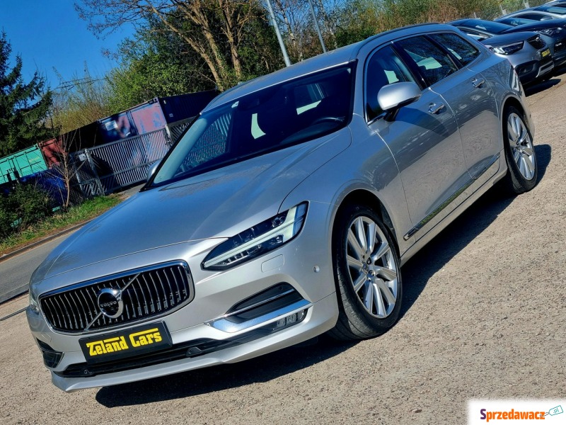 Volvo V90 2018,  2.0 benzyna, automat - Na sprzedaż za 85 900 zł - Szczecin