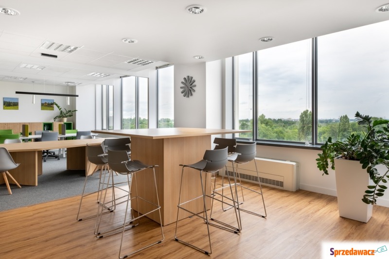 Profesjonalnej coworkingowej Regus...