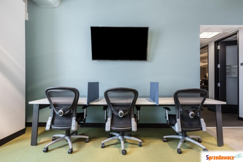 Przestrzeń coworkingowa w loka...
