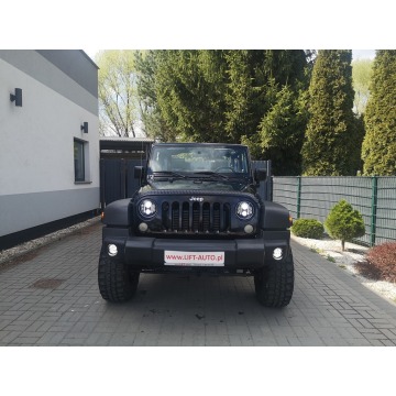 Jeep Wrangler 2008,  2.8 diesel - Na sprzedaż za 74 900 zł - Strzegom - zdjęcie 2