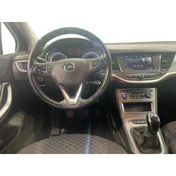 Opel Astra  Kombi 2021,  1.2 benzyna - Na sprzedaż za 35 000 zł - Warszawa - zdjęcie 9