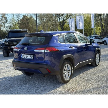 Toyota Corolla  SUV 2022,  2.0 hybryda, automat - Na sprzedaż za 99 999 zł - Pęcice - zdjęcie 4