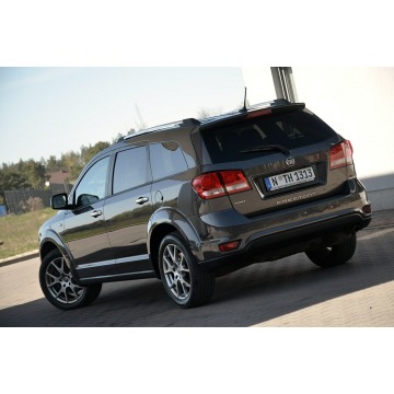 Fiat Freemont  SUV 2014,  2.0 diesel, automat - Na sprzedaż za 39 900 zł - Ostrów Mazowiecka - zdjęcie 8