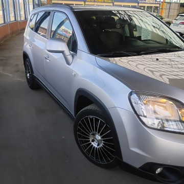 Chevrolet Orlando  Minivan/Van 2012,  2.0 diesel, automat - Na sprzedaż za 26 300 zł - Mysłowice - zdjęcie 4