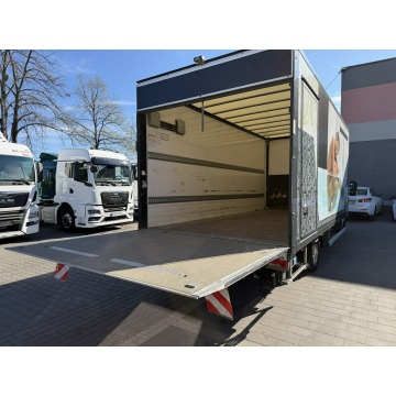 Iveco Daily 2020,  3.0 diesel, automat - Na sprzedaż za 119 000 zł - Kozerki - zdjęcie 4