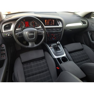 Audi A4 2010,  2.0 diesel - Na sprzedaż za 36 900 zł - Olsztyn - zdjęcie 5