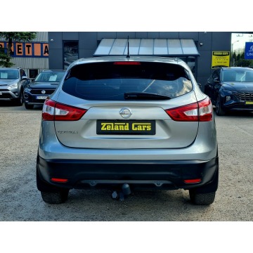 Nissan Qashqai  SUV 2015,  1.2 benzyna - Na sprzedaż za 29 900 zł - Szczecin - zdjęcie 6