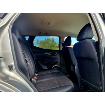 Nissan Qashqai  SUV 2015,  1.2 benzyna - Na sprzedaż za 29 900 zł - Szczecin - zdjęcie 12