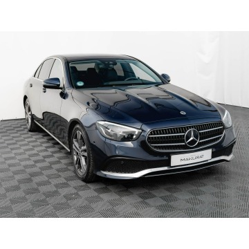 Mercedes - Benz E-klasa  Sedan/Limuzyna 2022,  2.0 diesel, automat - Na sprzedaż za 162 800 zł - Gdynia - zdjęcie 3