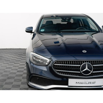 Mercedes - Benz E-klasa  Sedan/Limuzyna 2022,  2.0 diesel, automat - Na sprzedaż za 162 800 zł - Gdynia - zdjęcie 8