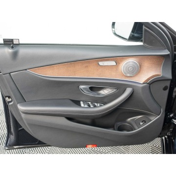 Mercedes - Benz E-klasa  Sedan/Limuzyna 2022,  2.0 diesel, automat - Na sprzedaż za 162 800 zł - Gdynia - zdjęcie 12