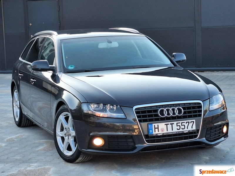 Audi A4 2010,  2.0 diesel - Na sprzedaż za 36 900 zł - Olsztyn