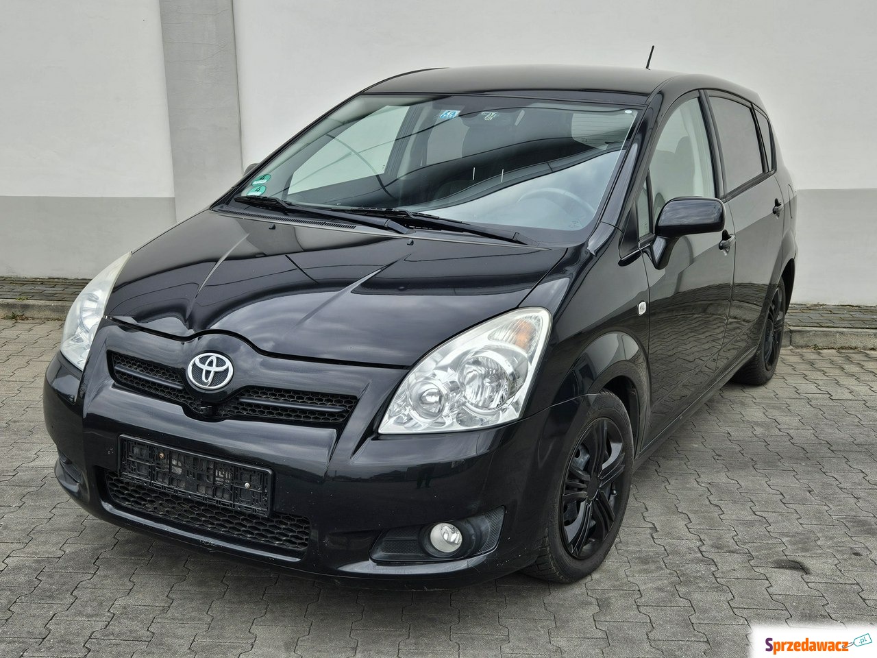 Toyota Corolla Verso - 7 osób...