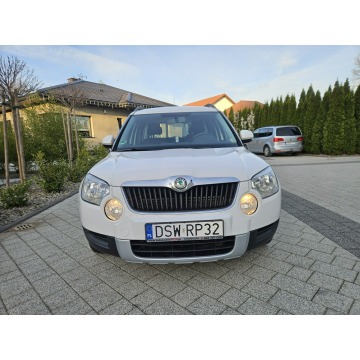 Skoda Yeti  Minivan/Van 2012,  2.0 diesel - Na sprzedaż za 22 900 zł - Strzegom - zdjęcie 2