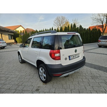 Skoda Yeti  Minivan/Van 2012,  2.0 diesel - Na sprzedaż za 22 900 zł - Strzegom - zdjęcie 6
