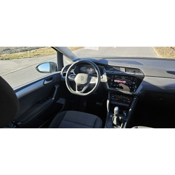 Volkswagen Touran  Minivan/Van 2023,  1.5 benzyna, automat - Na sprzedaż za 79 999 zł - Pleszew - zdjęcie 8