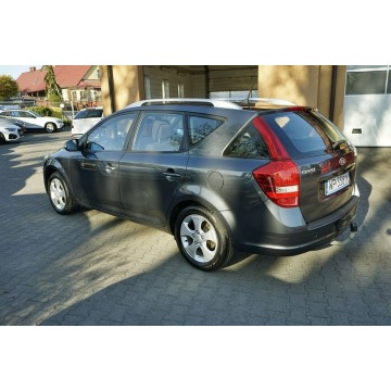 Kia Ceed 2010,  1.6 diesel - Na sprzedaż za 13 400 zł - Płock - zdjęcie 6