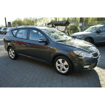 Kia Ceed 2010,  1.6 diesel - Na sprzedaż za 13 400 zł - Płock - zdjęcie 11