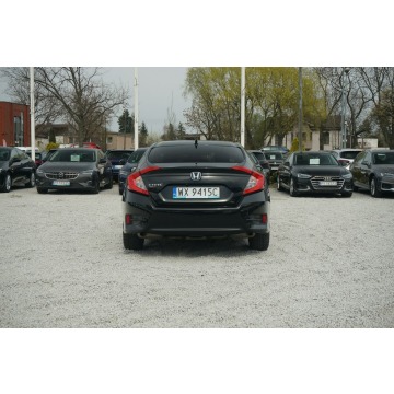 Honda Civic  Sedan/Limuzyna 2020,  1.5 benzyna - Na sprzedaż za 65 000 zł - Poznań - zdjęcie 7