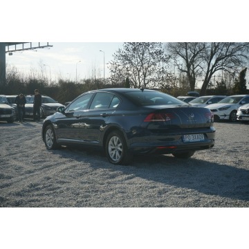 Volkswagen Passat  Sedan/Limuzyna 2022,  2.0 diesel - Na sprzedaż za 73 700 zł - Poznań - zdjęcie 8