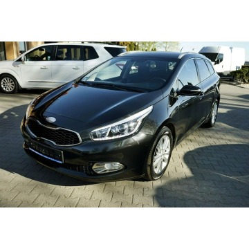 Kia Ceed 2013,  1.6 diesel - Na sprzedaż za 24 600 zł - Płock - zdjęcie 2
