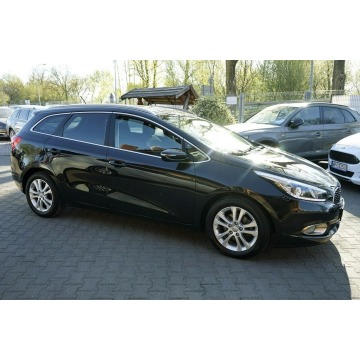 Kia Ceed 2013,  1.6 diesel - Na sprzedaż za 24 600 zł - Płock - zdjęcie 11
