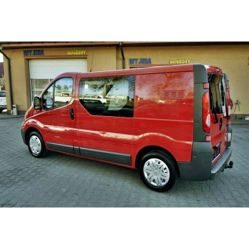 Opel Vivaro 2009,  2.0 diesel - Na sprzedaż za 28 900 zł - Płock - zdjęcie 4