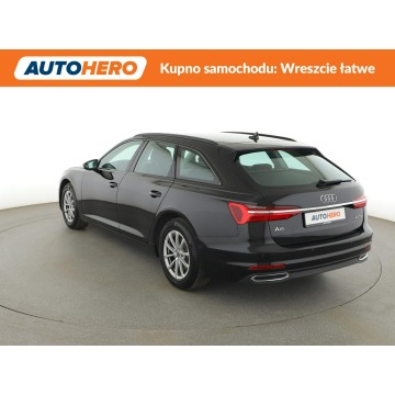 Audi A6  Kombi 2022,  2.0 diesel, automat - Na sprzedaż za 99 600 zł - Warszawa - zdjęcie 4