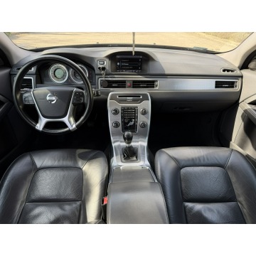 Volvo  2012,  2.0 diesel - Na sprzedaż za 34 000 zł - Szczecin - zdjęcie 8