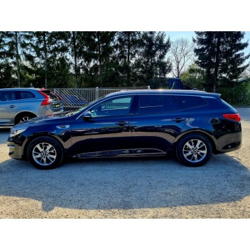 Kia Optima  Kombi 2018,  1.7 diesel, automat - Na sprzedaż za 45 900 zł - Szczecin - zdjęcie 8