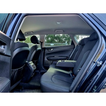 Kia Optima  Kombi 2018,  1.7 diesel, automat - Na sprzedaż za 45 900 zł - Szczecin - zdjęcie 10